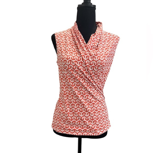 NWT J. McLaughlin Coral and White Trellis Wrap Blouse with Notched Collar Size S - Picture 1 of 6